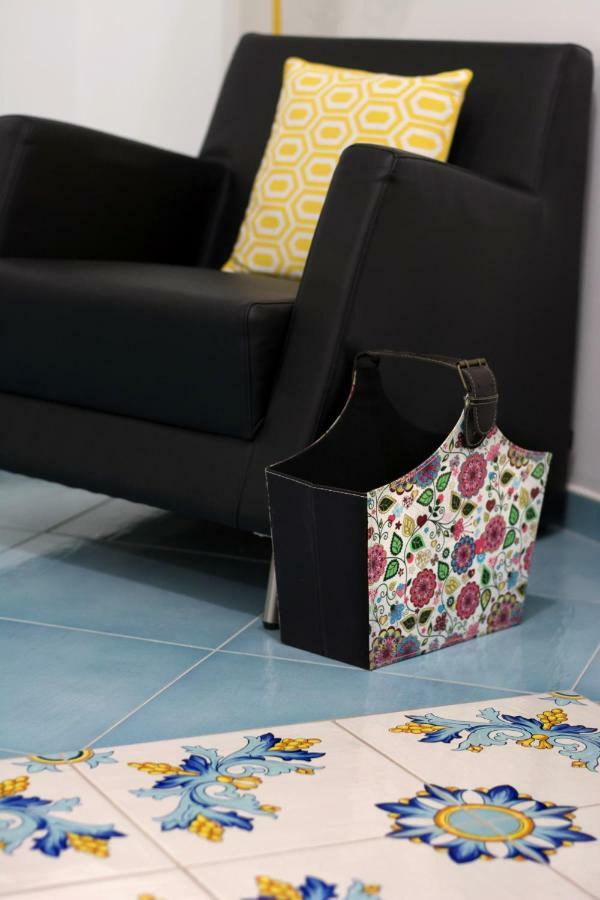Ad Maiora Bed & Breakfast ซาแลร์โน ภายนอก รูปภาพ